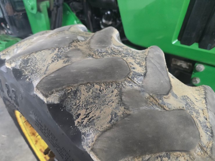 john-deere-5520-image-51