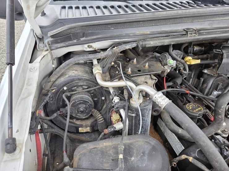 2003-ford-f350-image-38