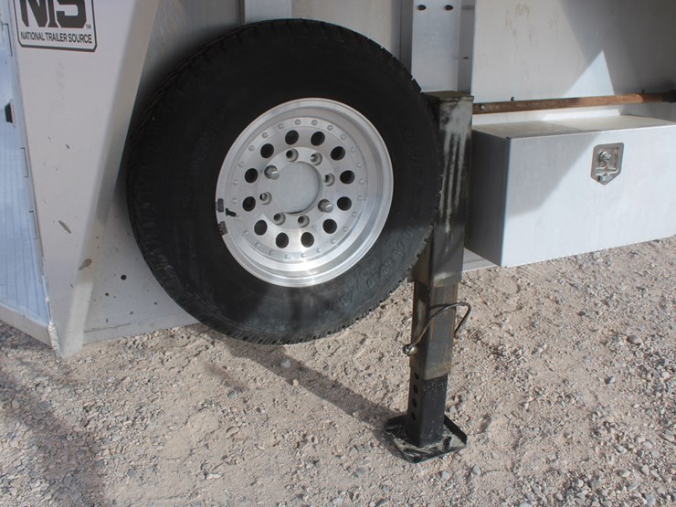 #3020-•-1995-soft-touch-horse-trailer-with-living-quarters-image-15