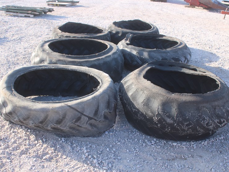 #3033-•-tire-hay-feeders-(quantity-6)-image-5