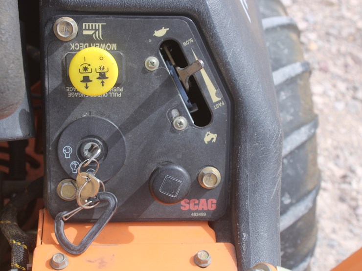 #1092-•-2010-scag-freedom-z-lawn-mower-image-29