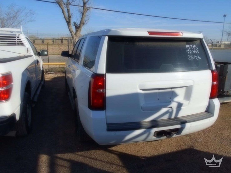 2017-chevrolet-tahoe-image-5