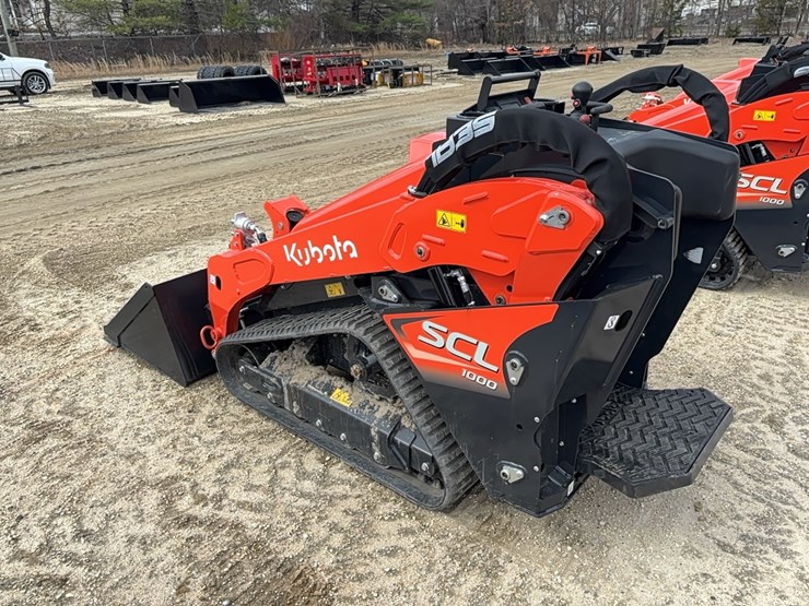 2026-kubota-scl1000-image-4