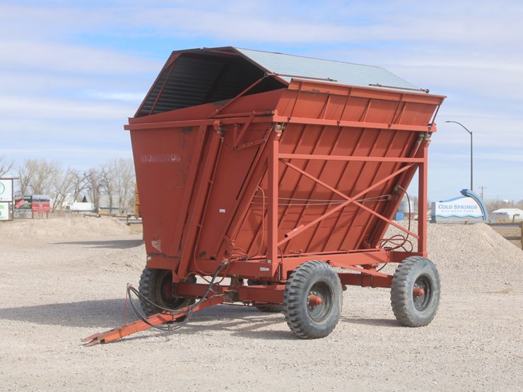 700-richardton-700-image-2