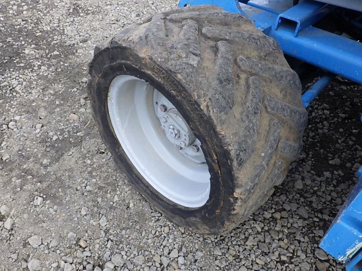 2008-genie-gs-3268-scissor-lift-image-26