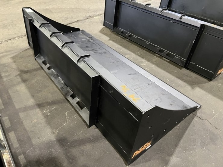 2026-pabreak-gb160-79"-gp-bucket-image-3