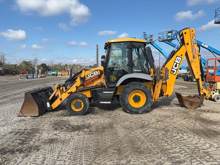 2006-jcb-3cx-image-1