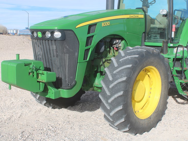 2009-john-deere-8330-image-15