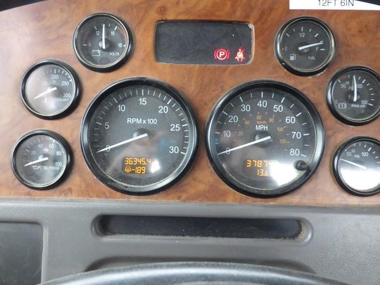 2007-peterbilt-357-image-60