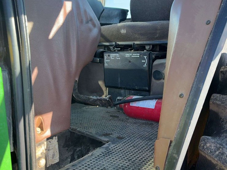 1986-john-deere-4050-image-27