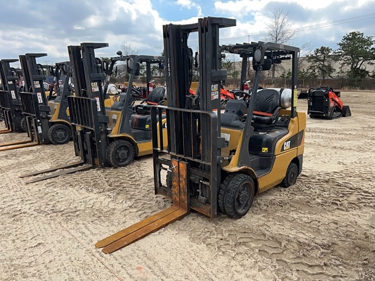 2021-caterpillar-2c6000-image-1