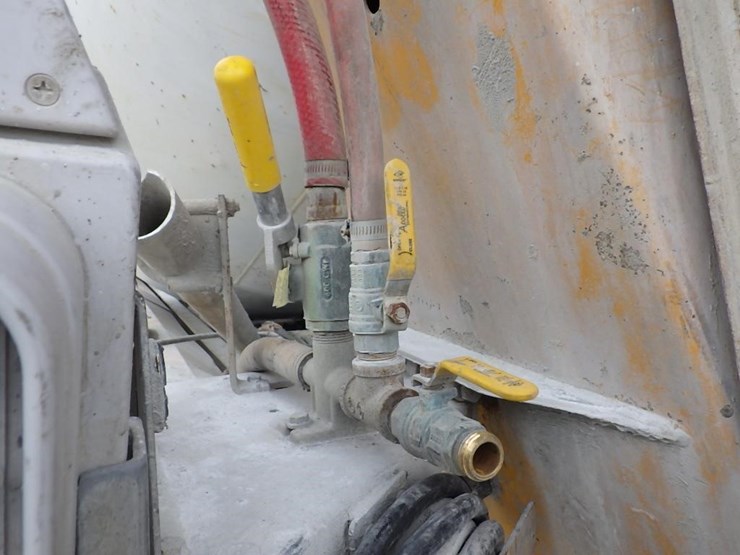 2007-peterbilt-357-image-13