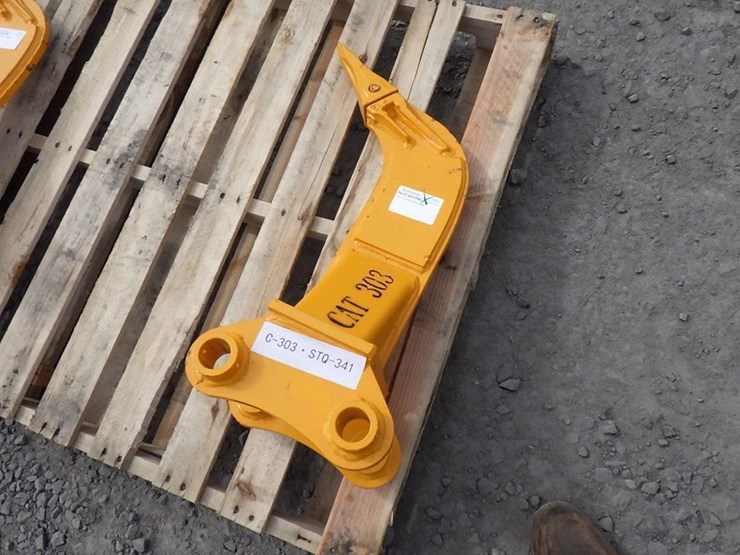 caterpillar-303-image-1