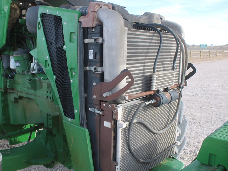 2009-john-deere-8330-image-71