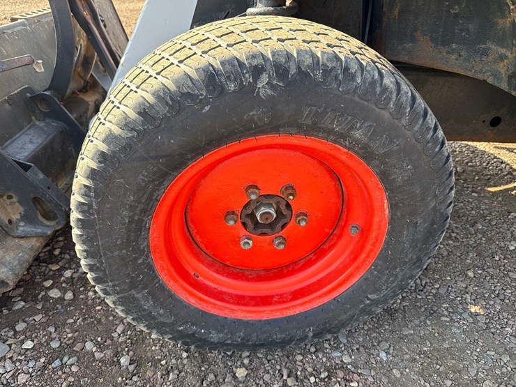 2007-bobcat-5600-toolcat-image-20