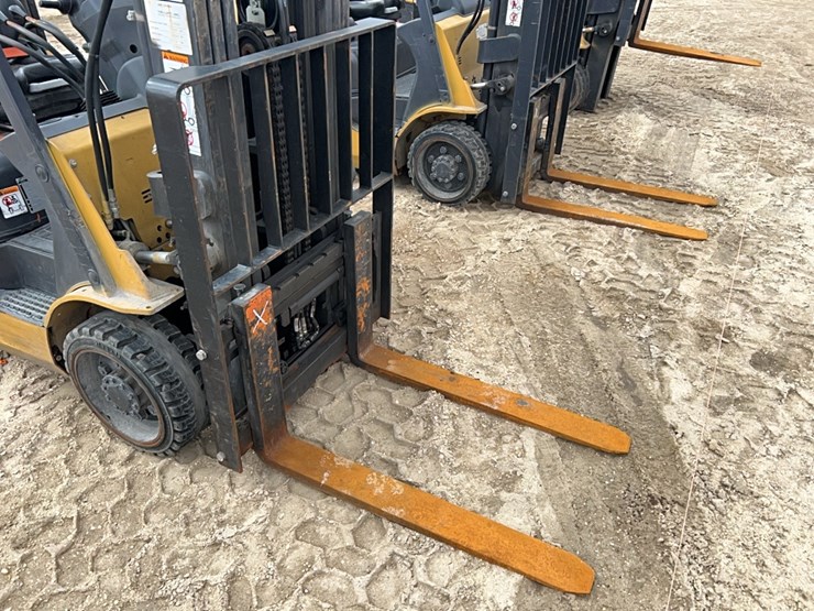 2021-caterpillar-2c6000-image-11