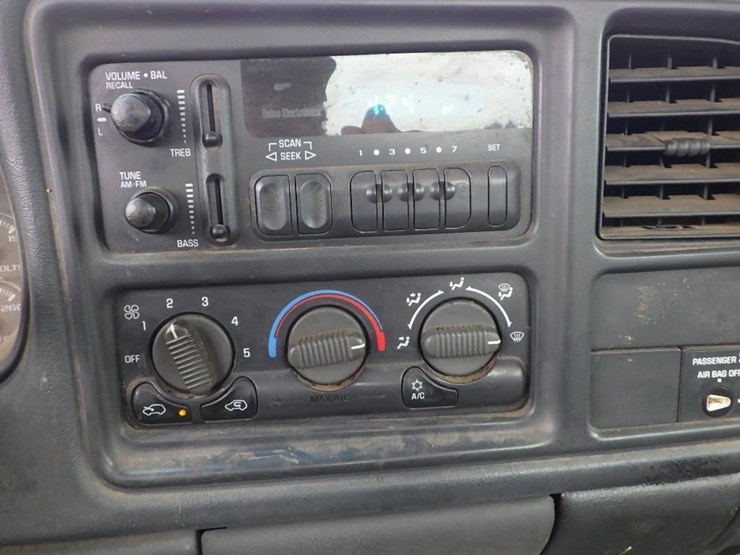 2001-gmc-2500-image-22