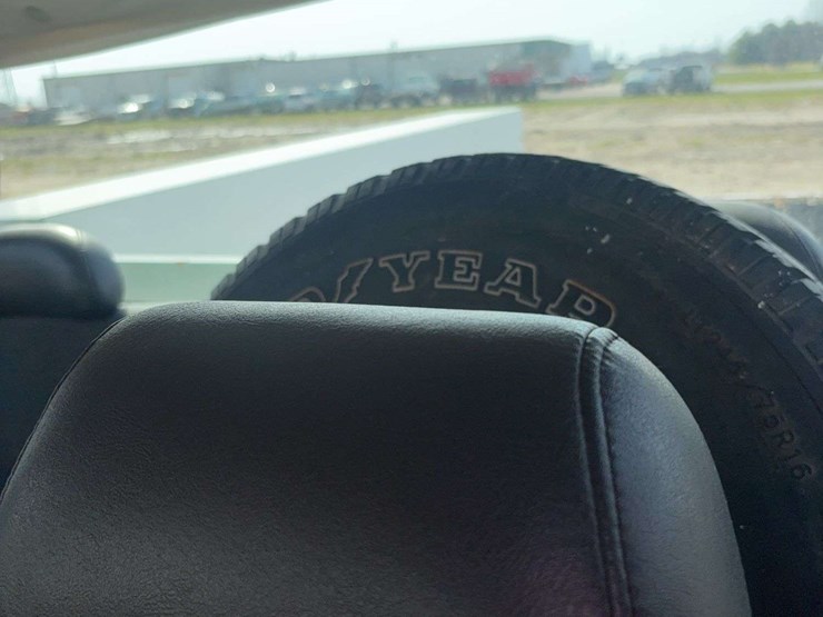 2007-chevrolet-2500hd-image-16