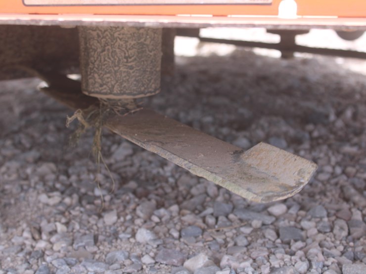 #1092-•-2010-scag-freedom-z-lawn-mower-image-31