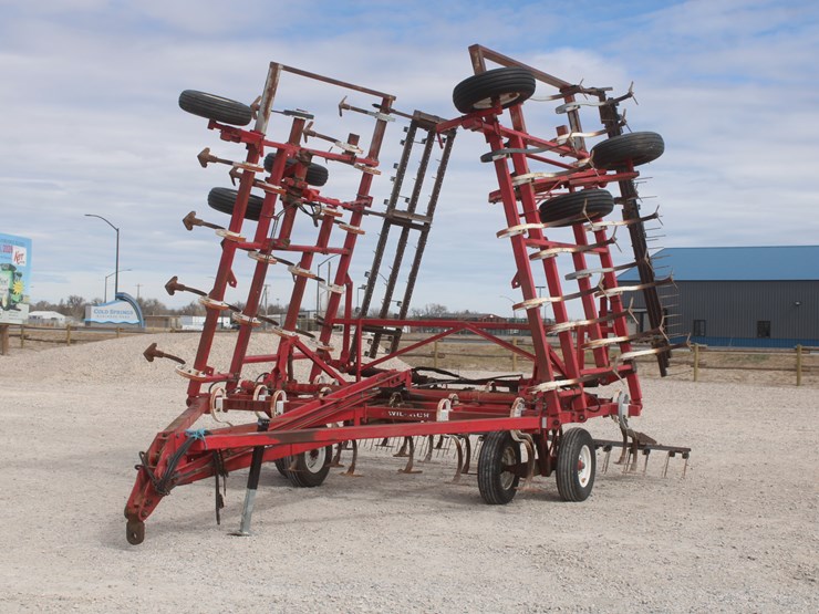 #1063-•-willrich-field-cultivator-with-finisher-image-13