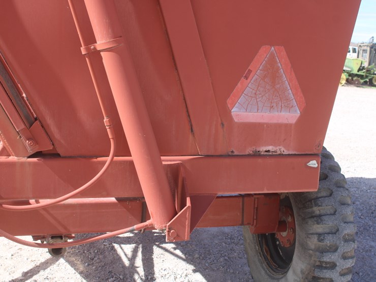 700-richardton-700-image-25