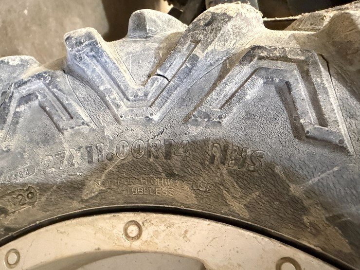 john-deere-gator-image-5