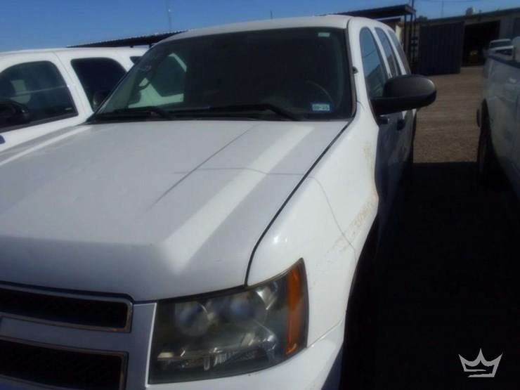 2014-chevrolet-tahoe-image-1