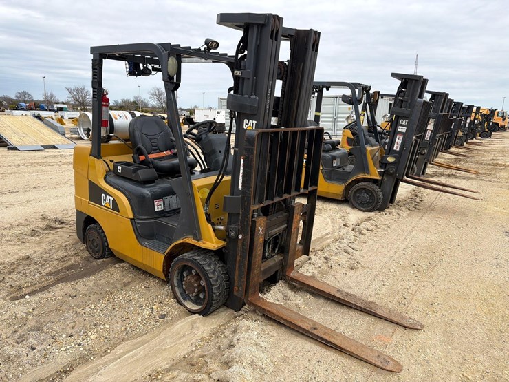 2021-caterpillar-2c6000-image-4