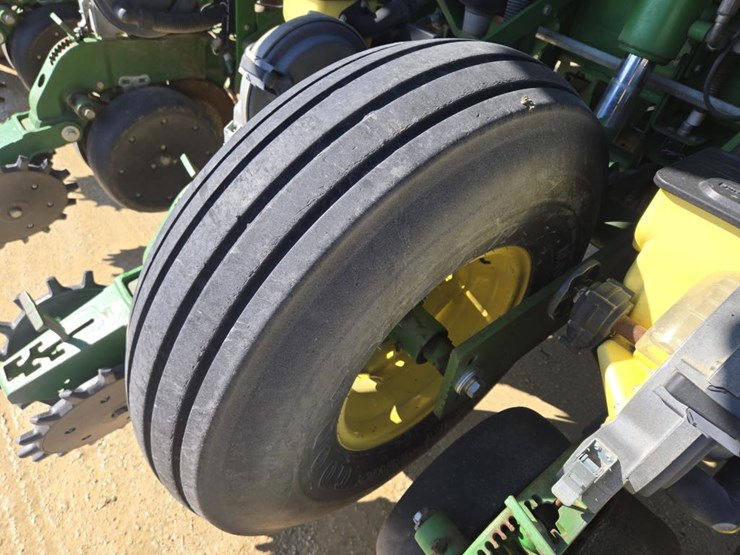 john-deere-1790-image-7