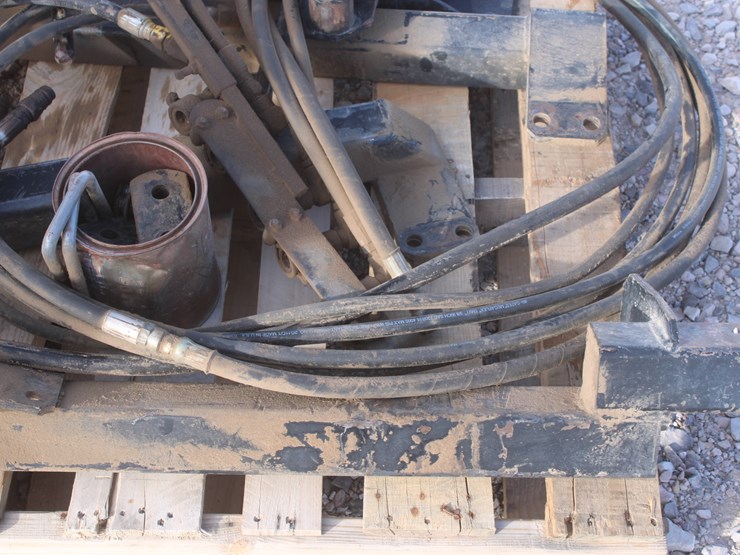 #2093-•-westerndorf-front-end-loader-for-40-series-tractor-image-23