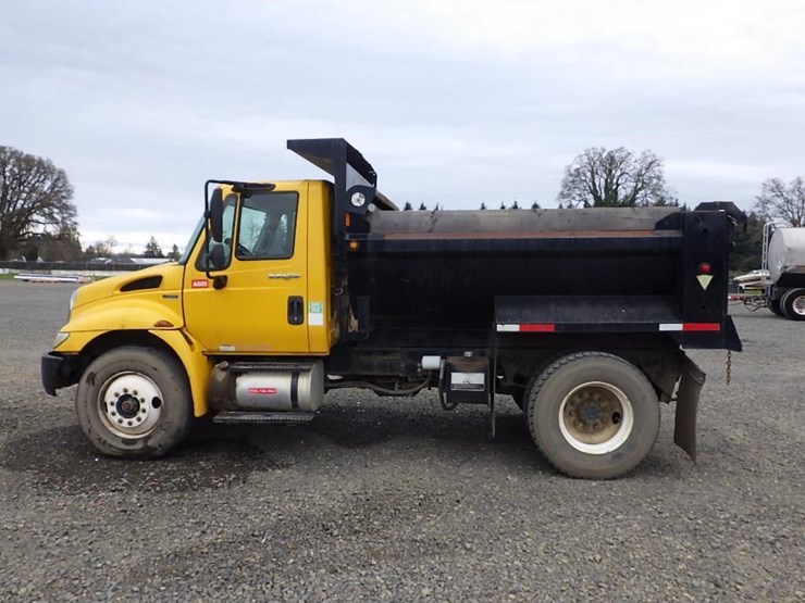 2011-international-durastar-4300-image-8