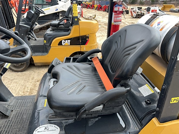 2021-caterpillar-2c6000-image-5