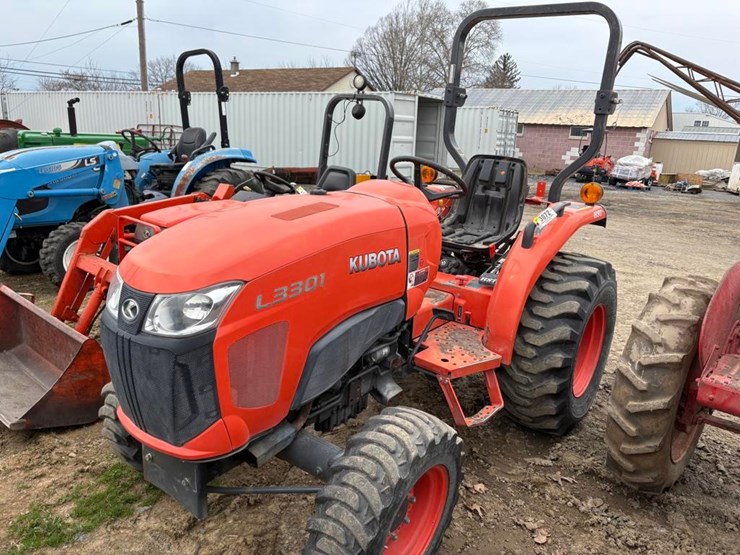 kubota-l3301-image-2