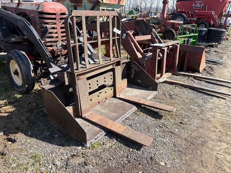 massey-ferguson-44-image-3