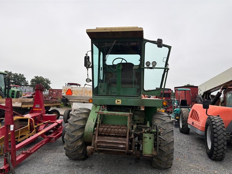 john-deere-5400-image-4