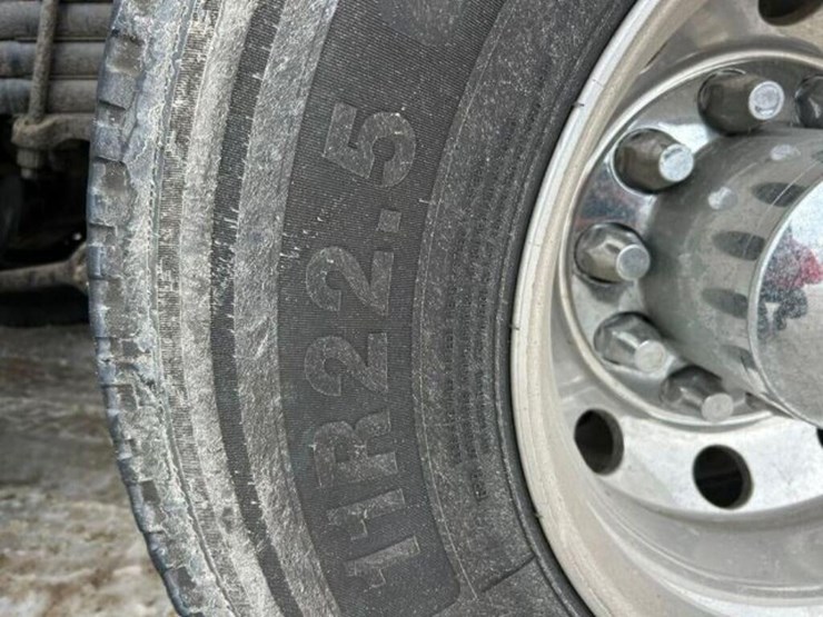 2017-western-star-4700-image-84