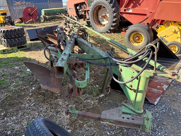 john-deere-5-image-3