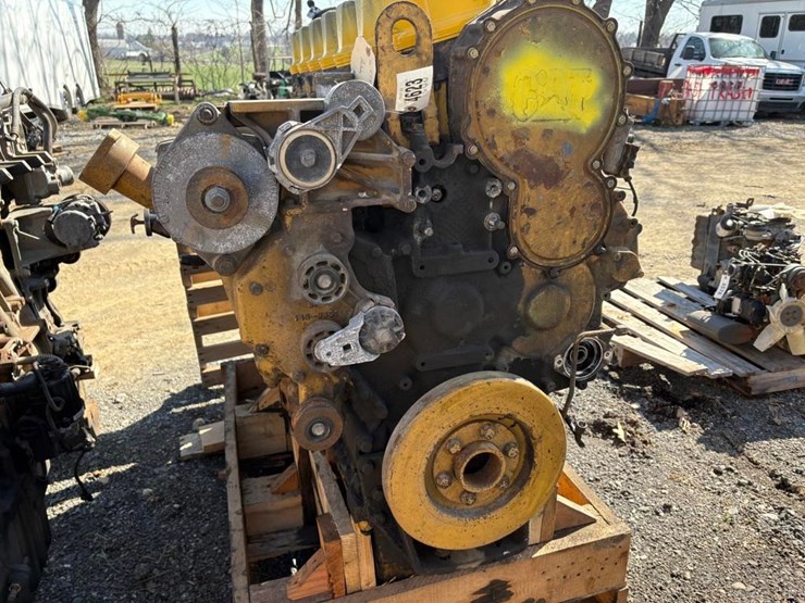 caterpillar-c15-image-1