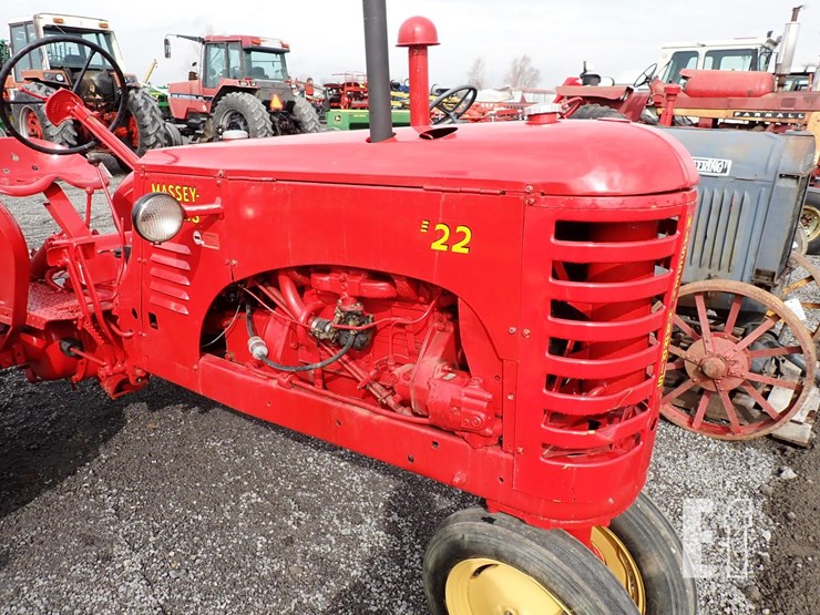 massey-harris-22-image-3