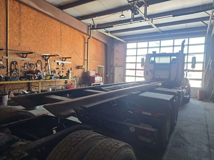 2006-international-8600-image-8