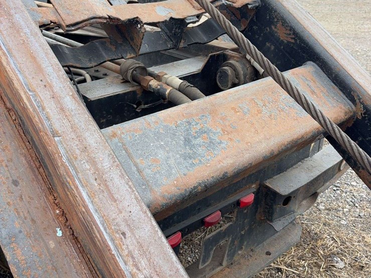 2006-international-8600-image-34