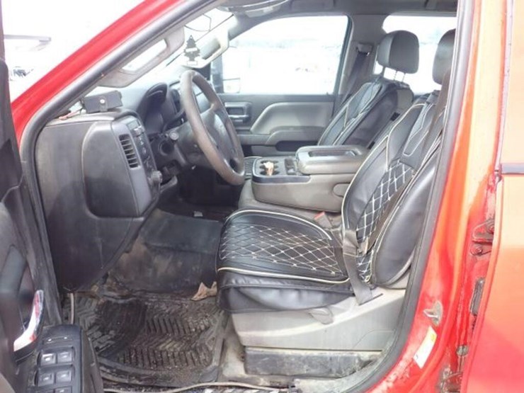 2019-chevrolet-silverado-3500hd-image-14