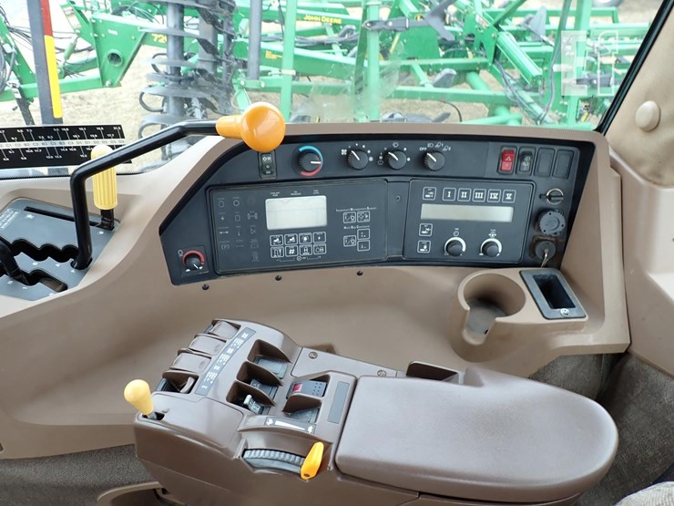 2004-john-deere-9120-image-13