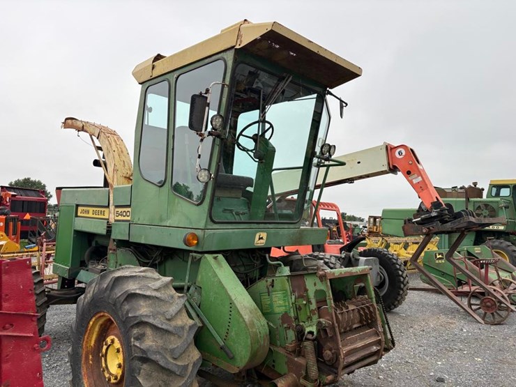 john-deere-5400-image-6