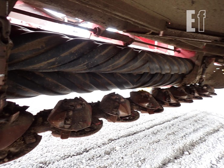 new-holland-h7450-image-7