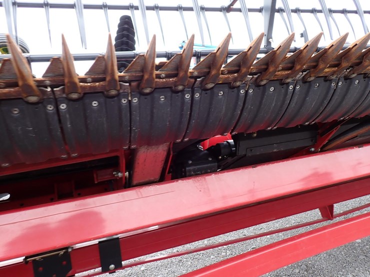 2020-case-ih-3162-image-14