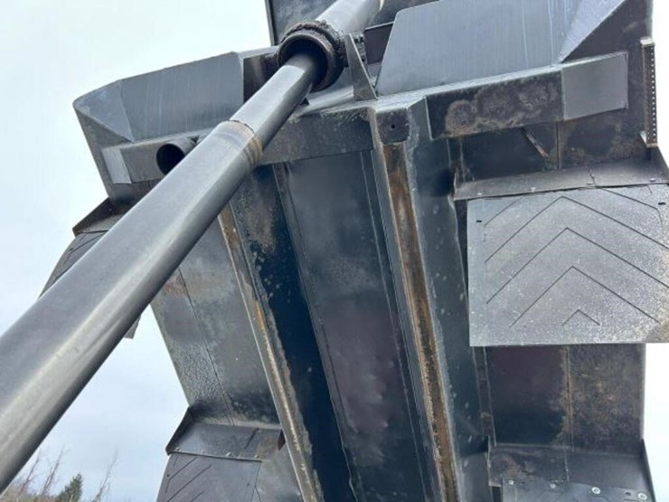 2017-western-star-4700-image-54