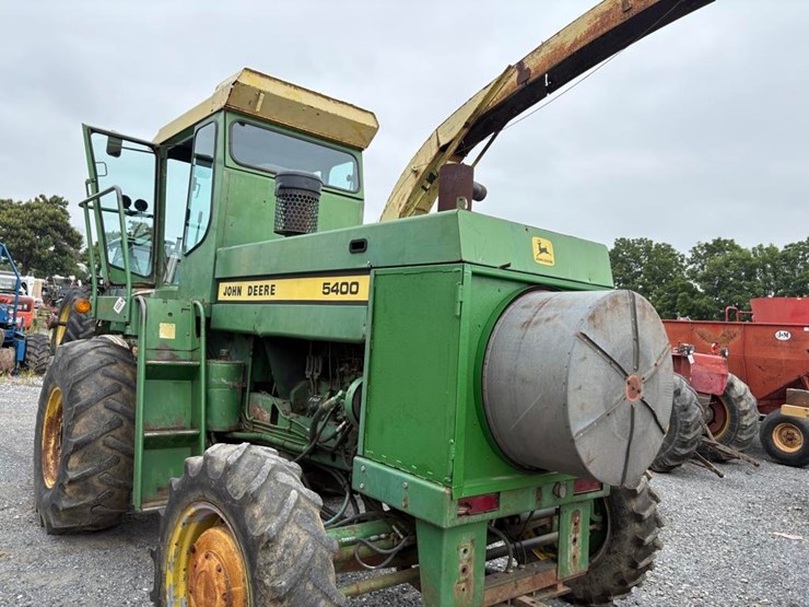 john-deere-5400-image-9