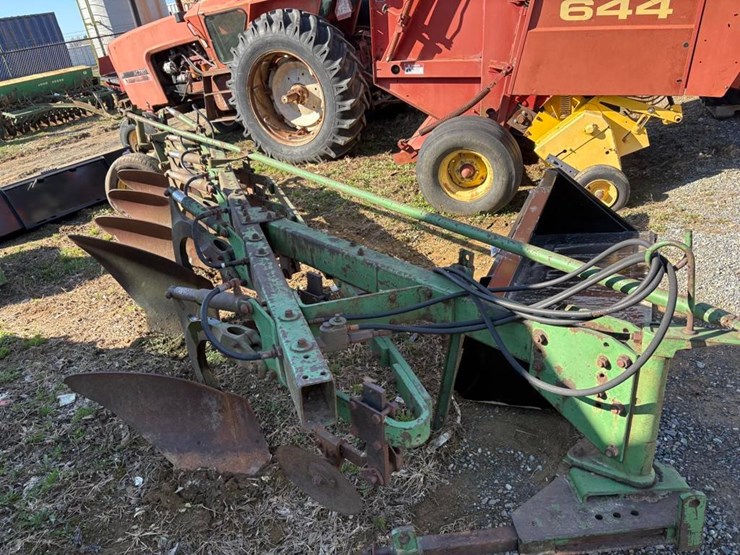 john-deere-5-image-2