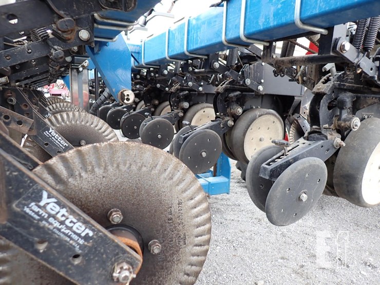 kinze-3500-image-5